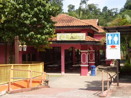 Food Court Oriental Village