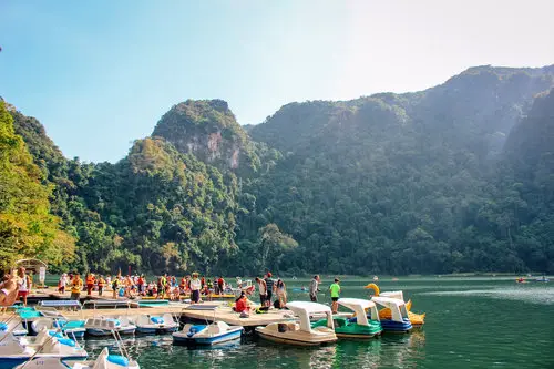 Tasik dayang bunting langkawi